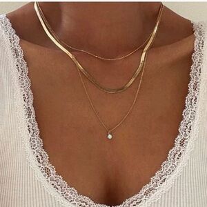 Gold Layered Necklace Set